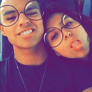 Meet your Posher, Alexia